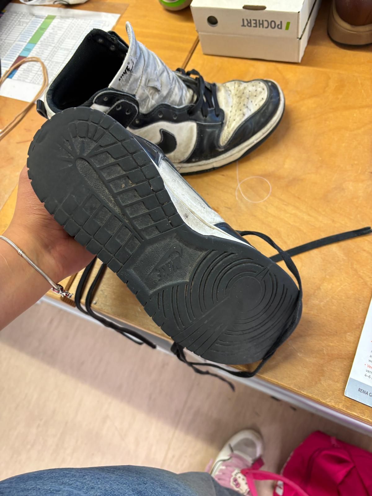 Nike Nike Schuhe  Size 43