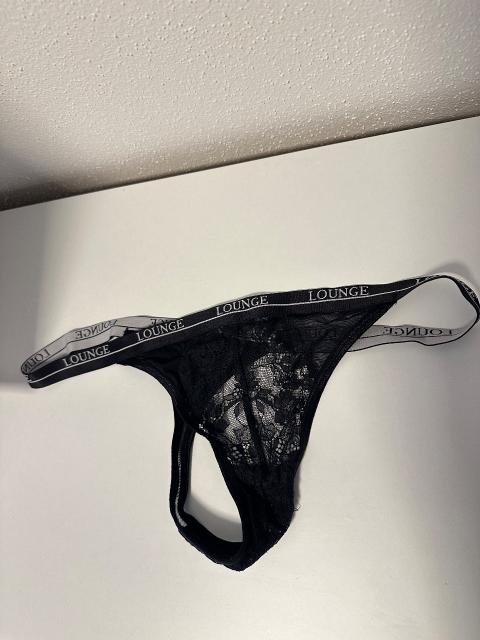 Getragener Lounge Tanga