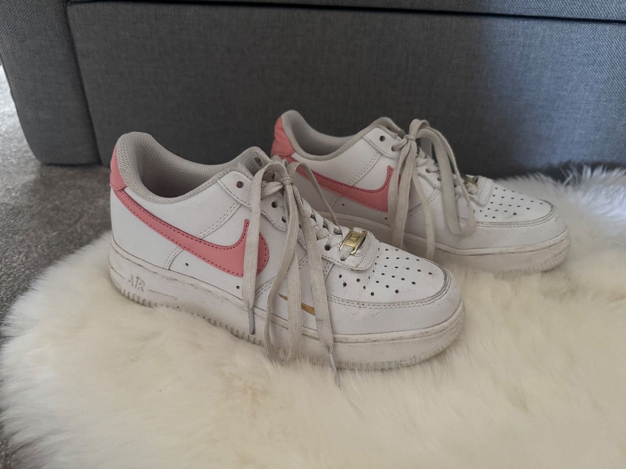 Nike Getragene Nike Schuhe Size 37