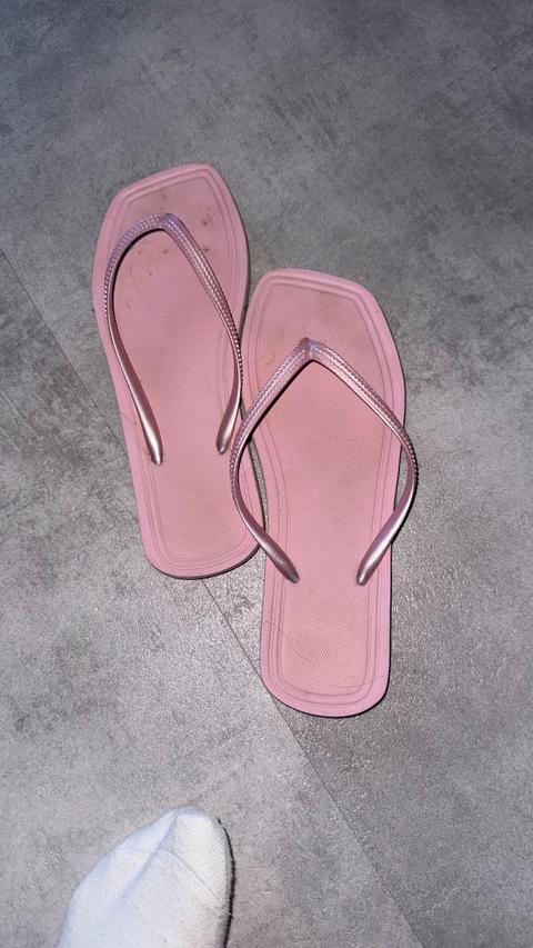 Ohne Marke Getragene rosa Flipflops Size 38