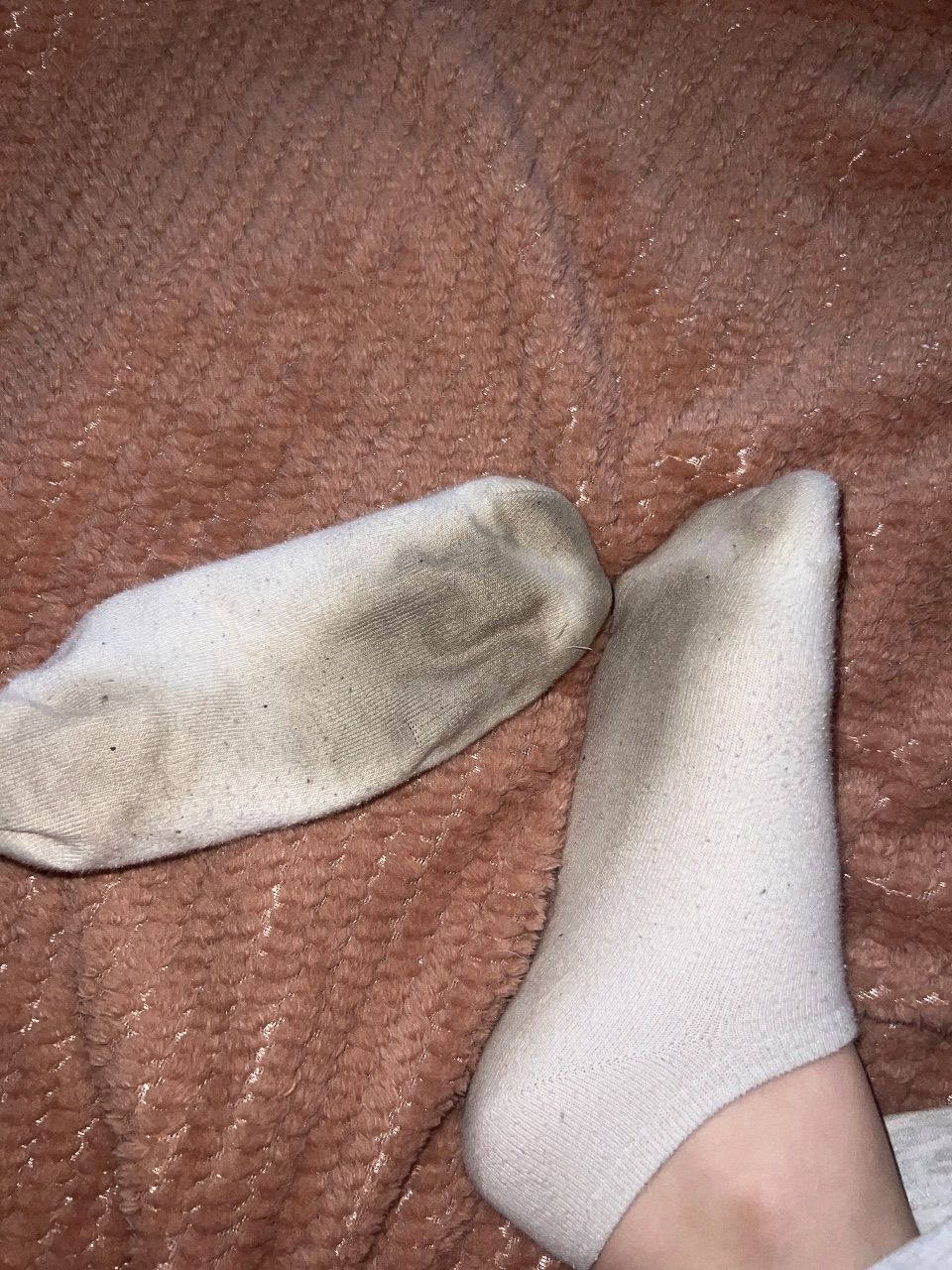 Keine Marke  Weise Socken getragen 