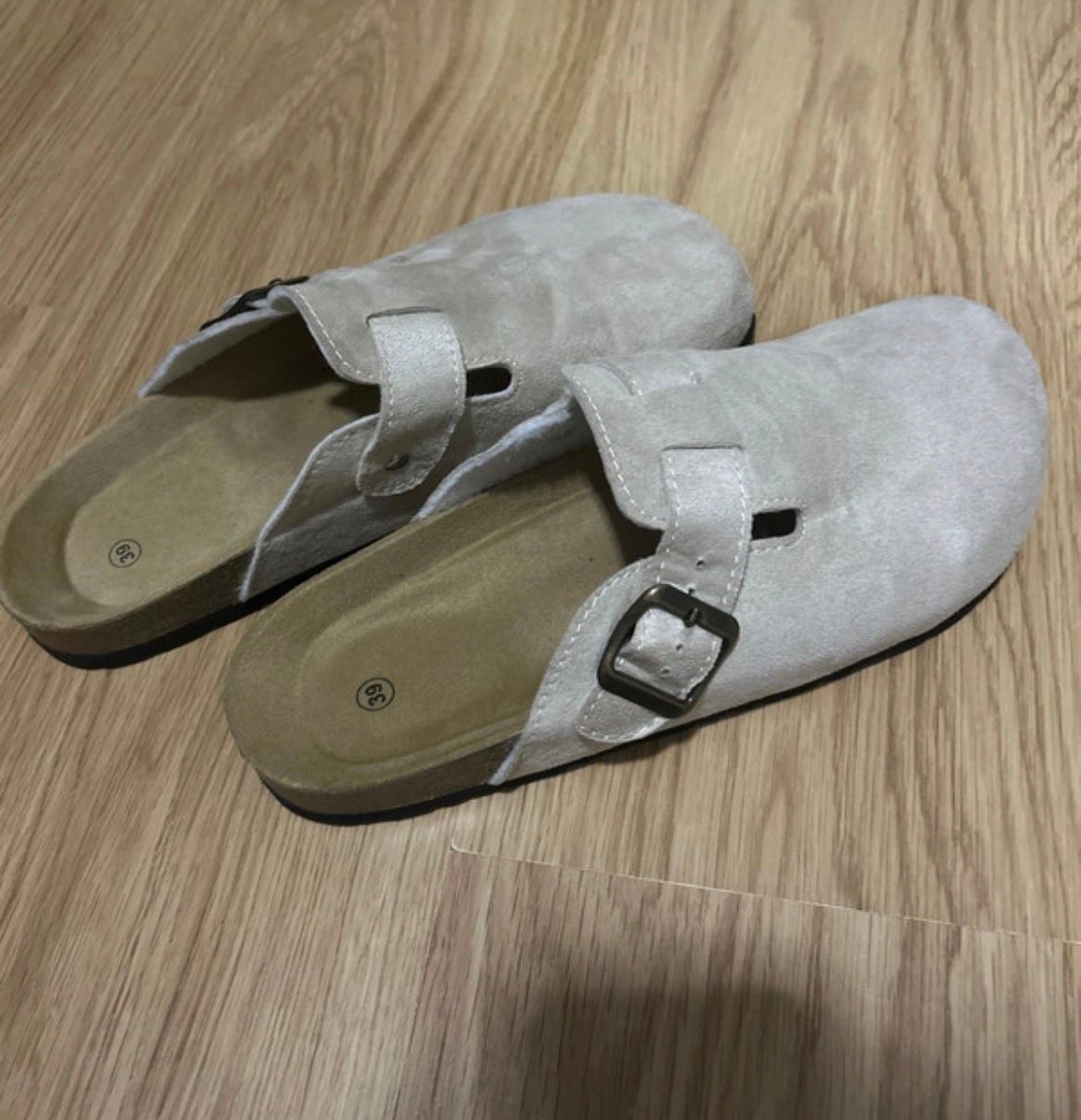 Schuhe Neugröße 39