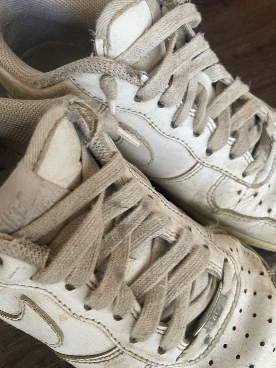 Nike Meine 2 Jahre lang getragenen Air Force 1 Size 40