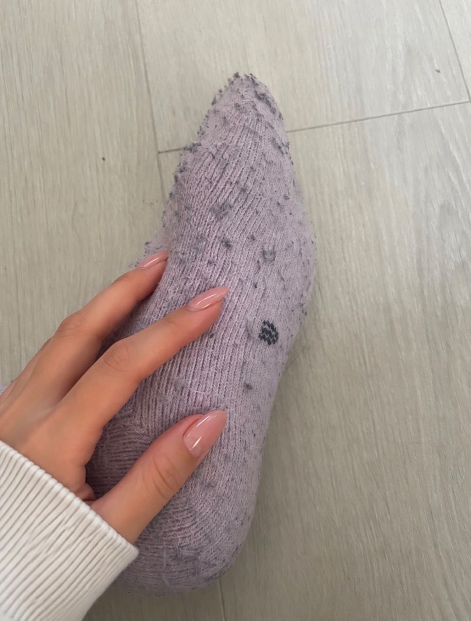 Ohne Marke Getragene, schmutzige lila Socken  Size S