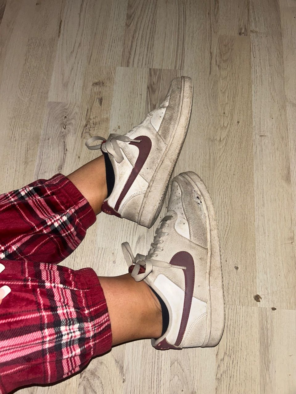 Nike Getragene Nike Schuhe  Size 37