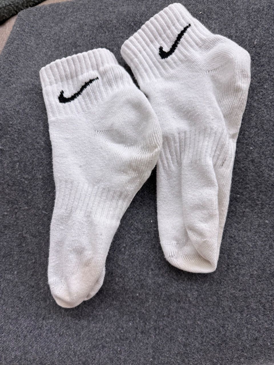 Nike Getragene weiße Nike Socken - Größe 39 Size M