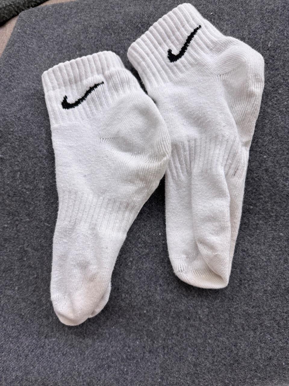 Getragene weiße Nike Socken - Größe 39