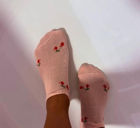 Getragene Socken Videos und Bilder Size S