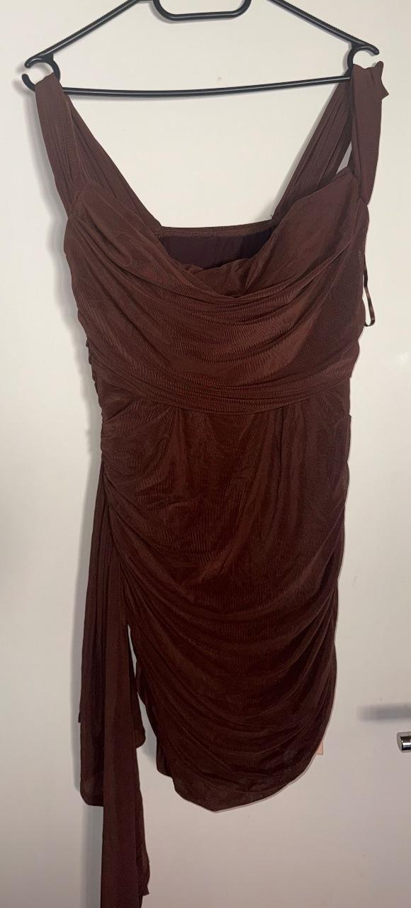 Kurzes Kleid