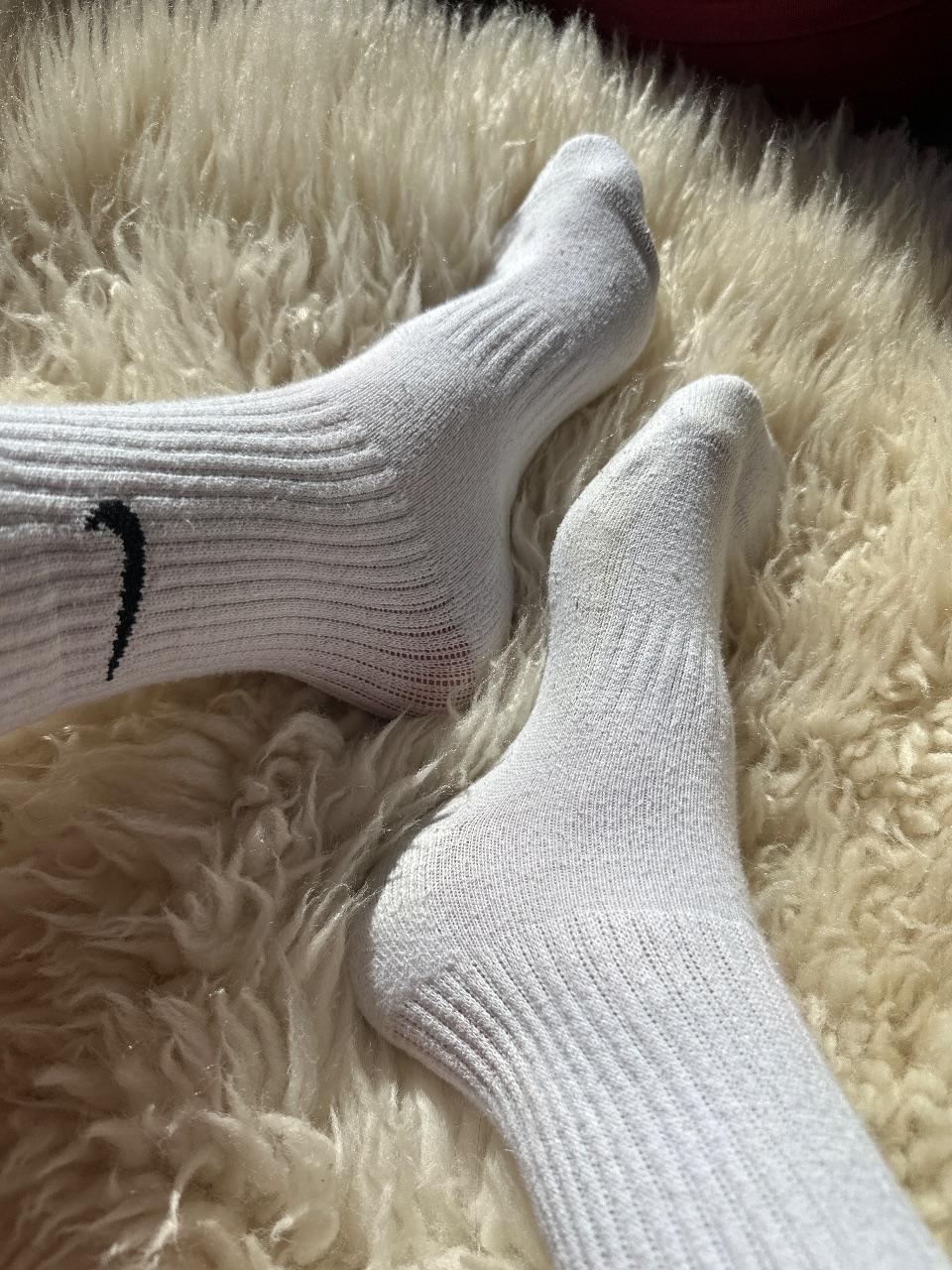 Getragene nike socken weiß