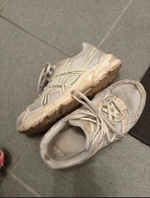 Asics Schuhe getragen Gr 37,5