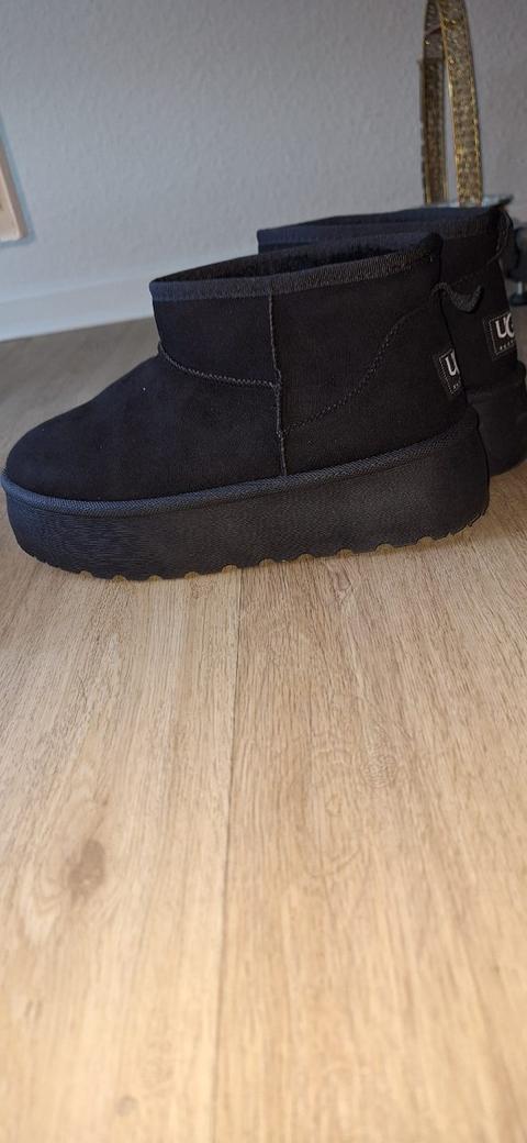 Ohne Marke Ultra Mini Plateau Boots Size 39