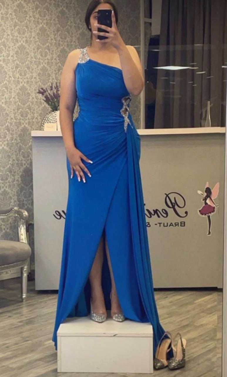 Abend Kleid