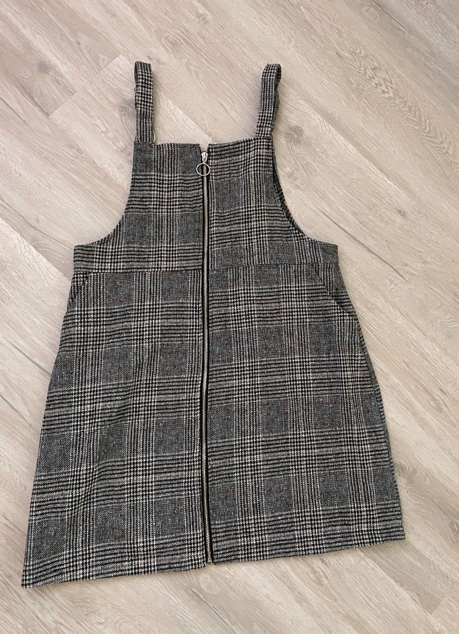 Latzkleid  Size M