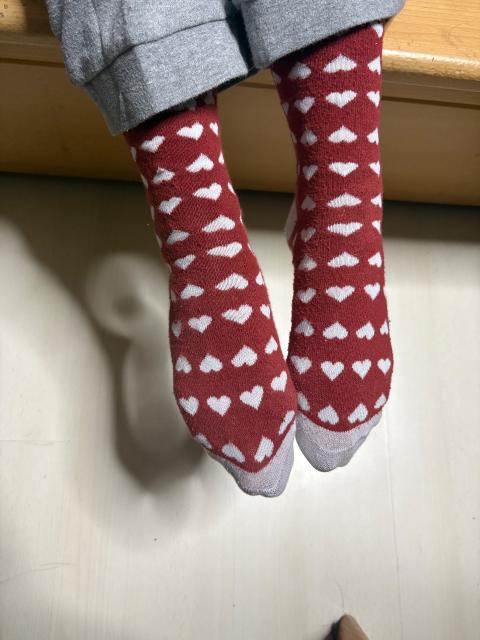 Ohne Marke getragene Socken