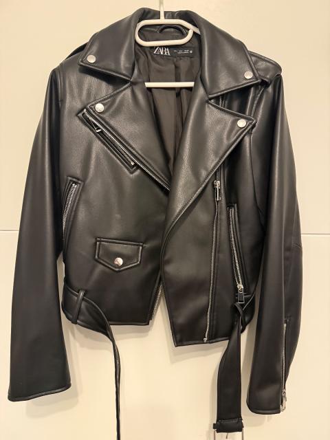 Zara Lederjacke Size L