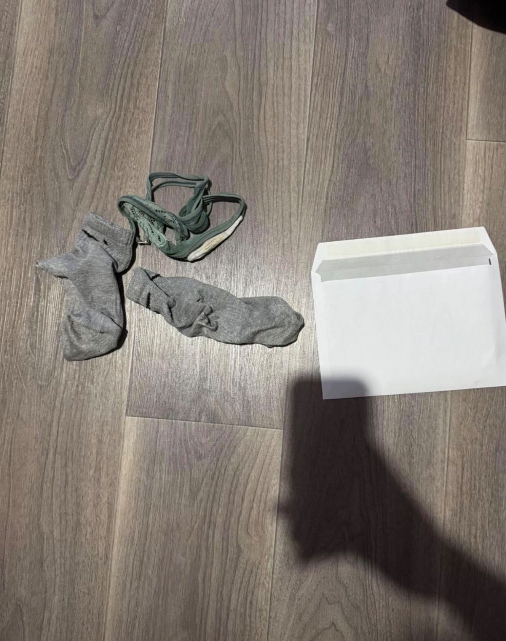 Socken, Unterwäsche getragen