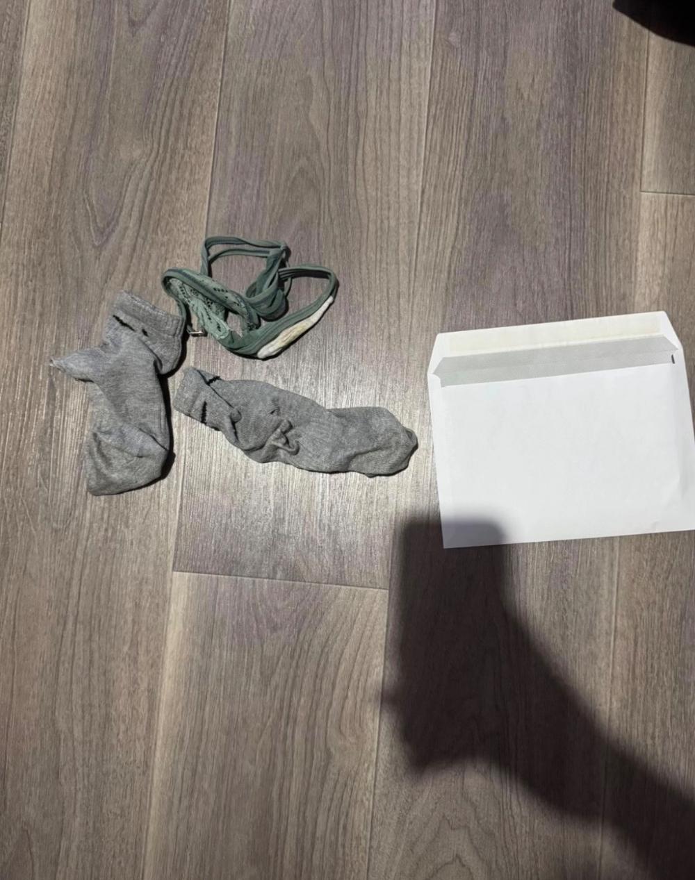 Socken, Unterwäsche getragen