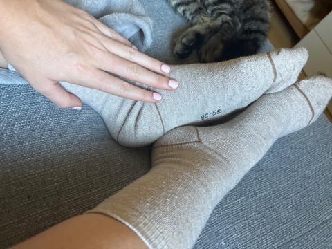 Ohne Marke Lange getragene Socken
