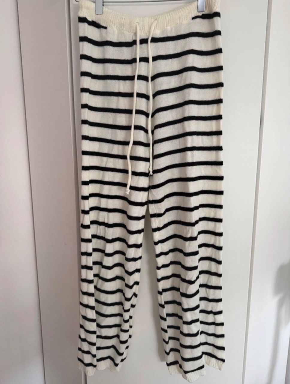 Gestreifte Stoff Hose 