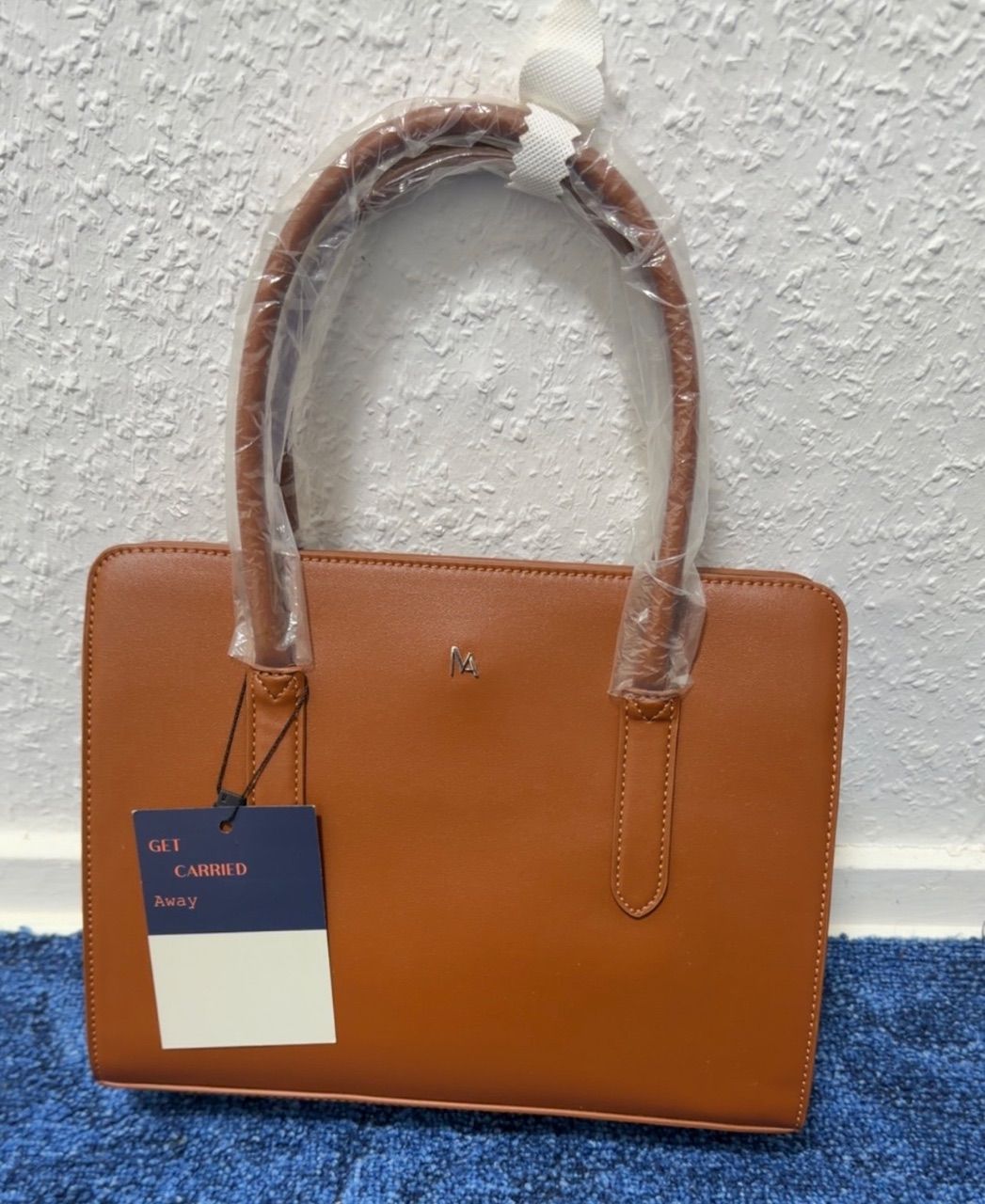 Damenhandtasche in Cognac Braun – Elegant und Neu