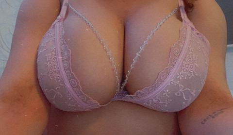 Verkaufe heiße Bilder und Videos