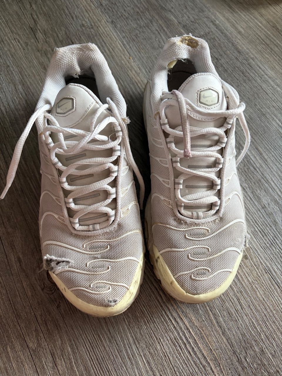Nike Sehr gebrauchte Damen Sneaker Size 40