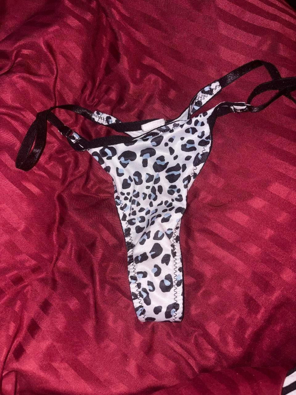 Leo-Slip