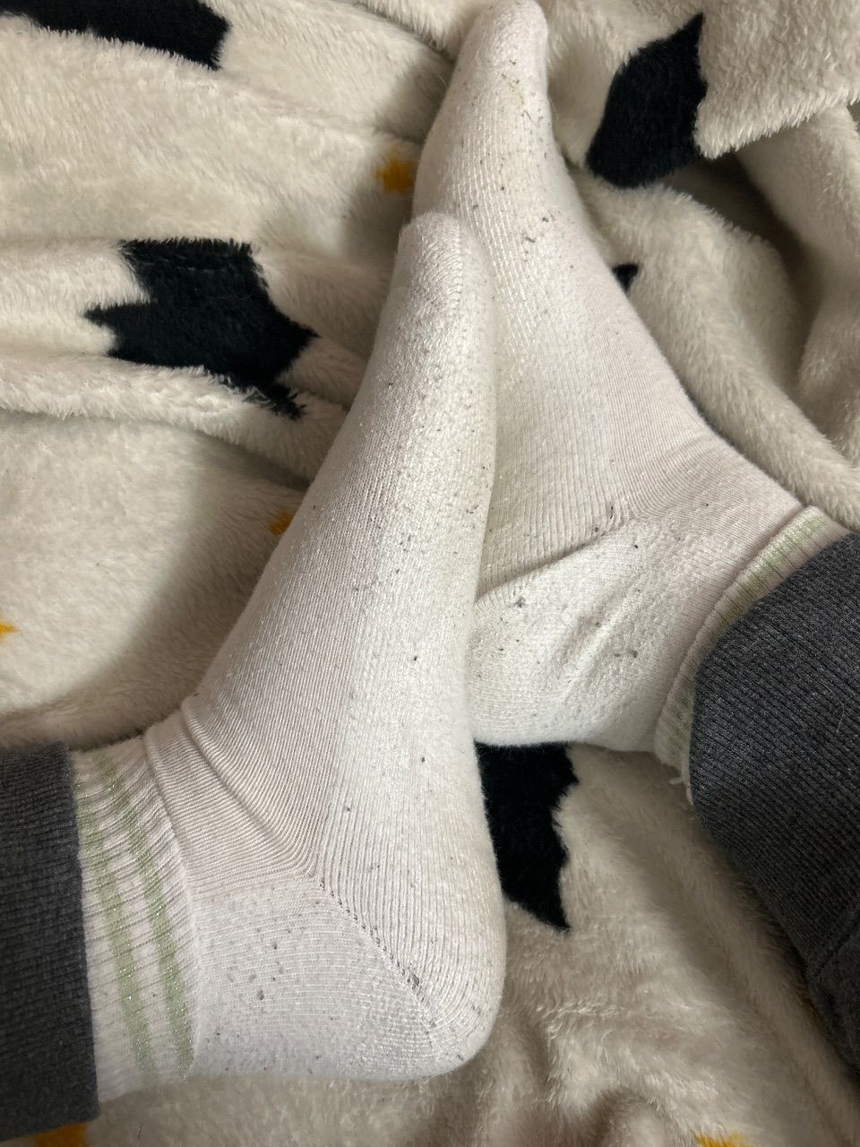 Weiße getragene Socken Size 40