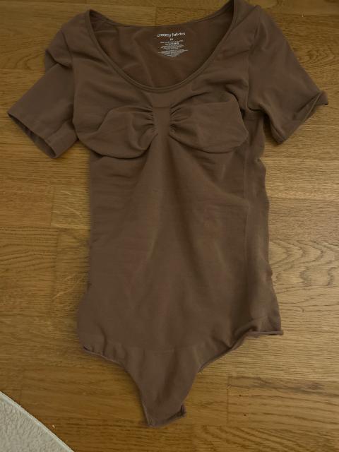 Cfab Creamy fabrics body grösse M string Size M