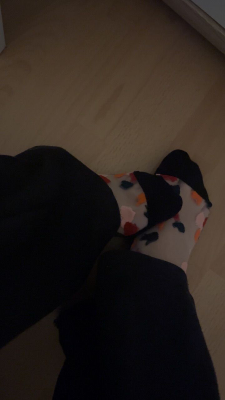 Unerkannt  Getragene bunte Socken  Size XXS