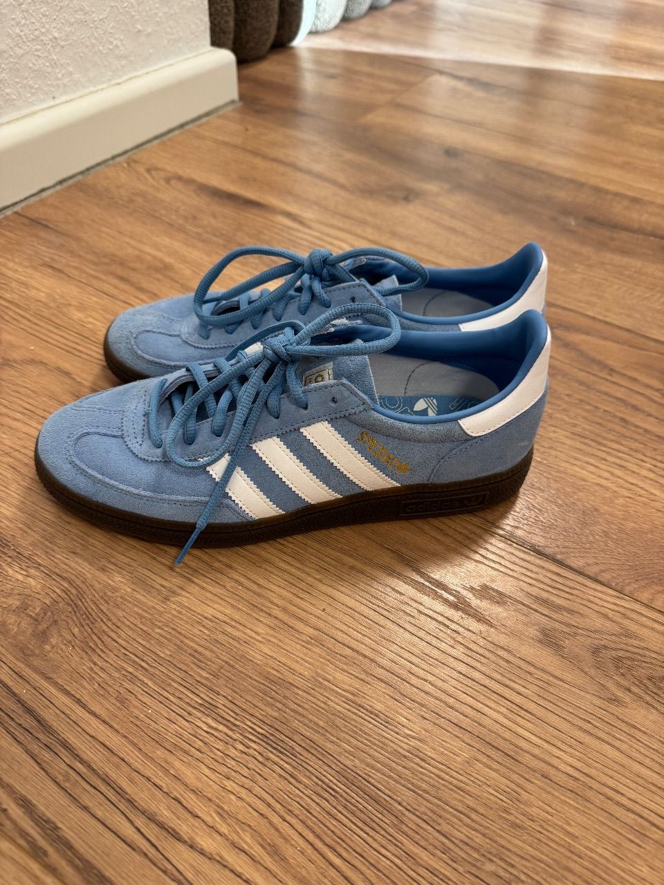 Adidas Adidas Spezial hellblau Size 41