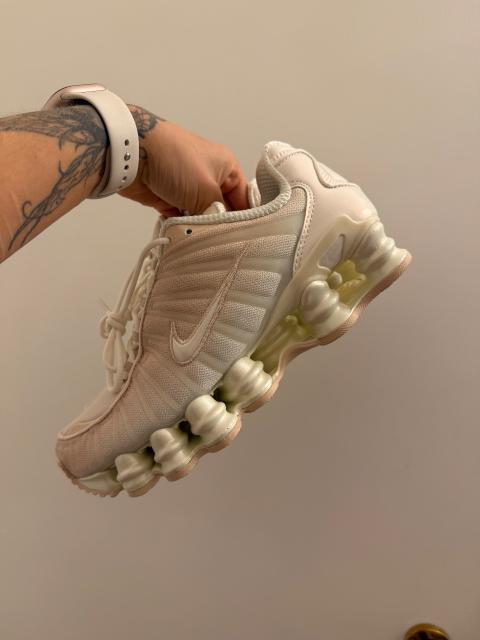 Nike shox