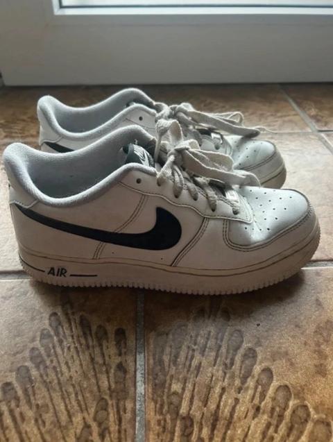 Nike Gebrauchte Nike Air Force 1 Sneaker Weiß/ Schwarz - Größe 37,5 Size 37