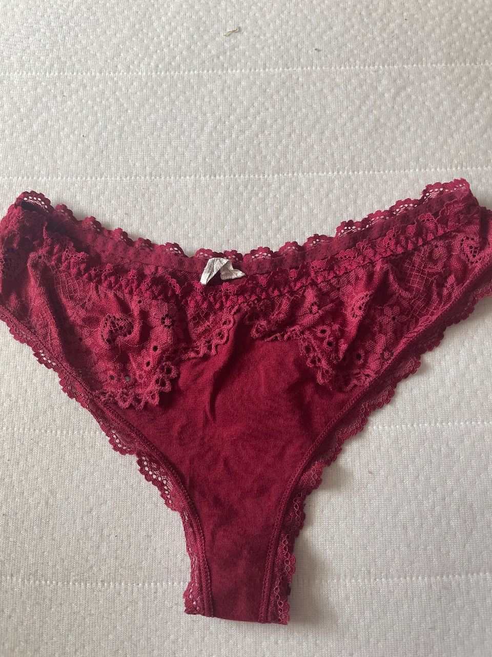Roter getragener tanga  Size S