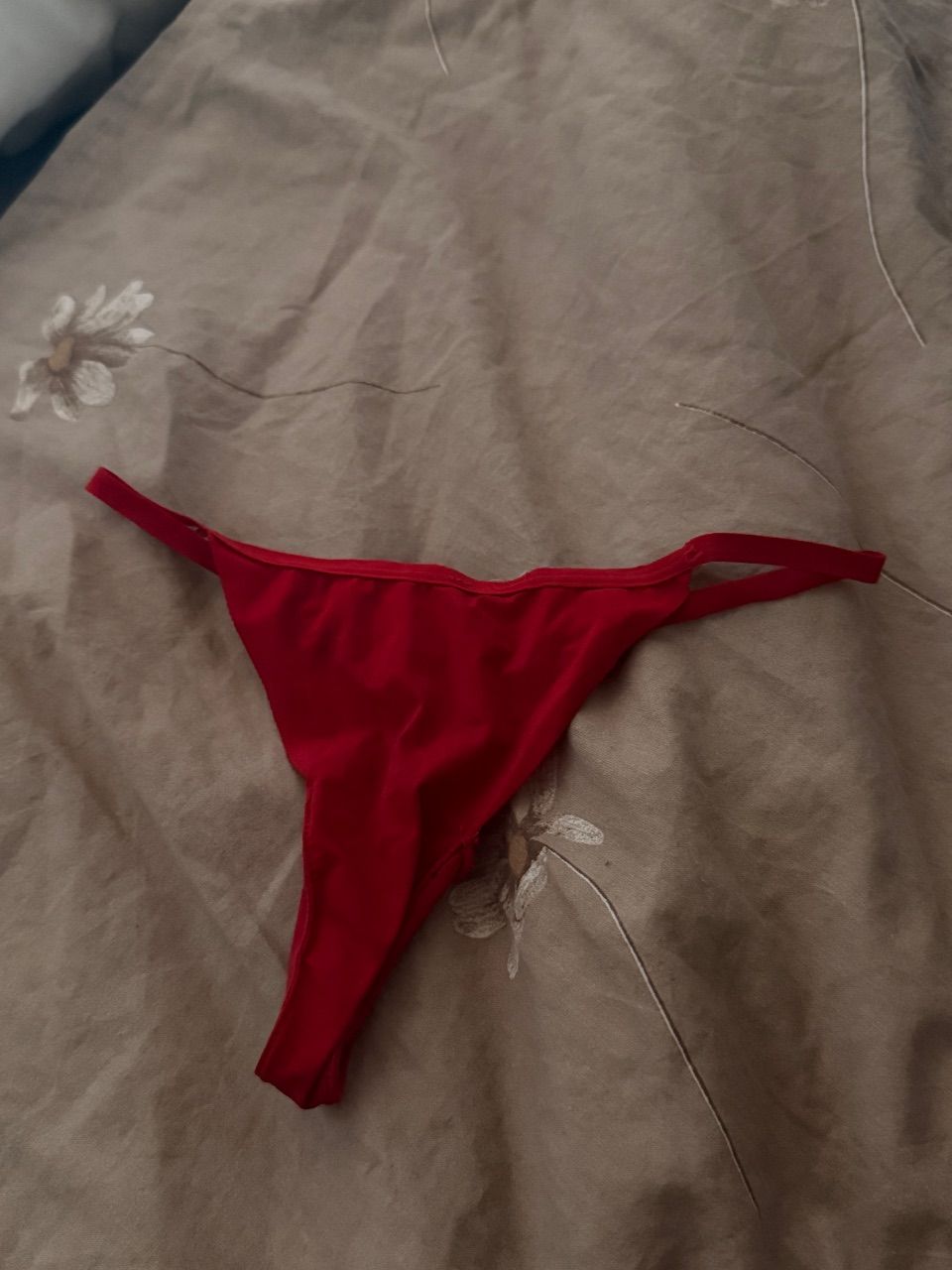 Hunkemöller Microtanga in rot  Size S
