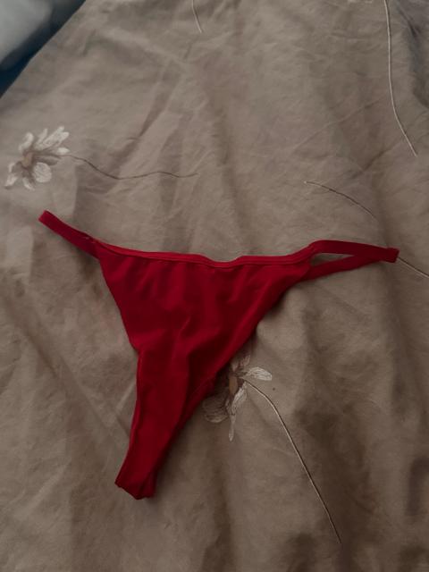 Hunkemöller Microtanga in rot Size S