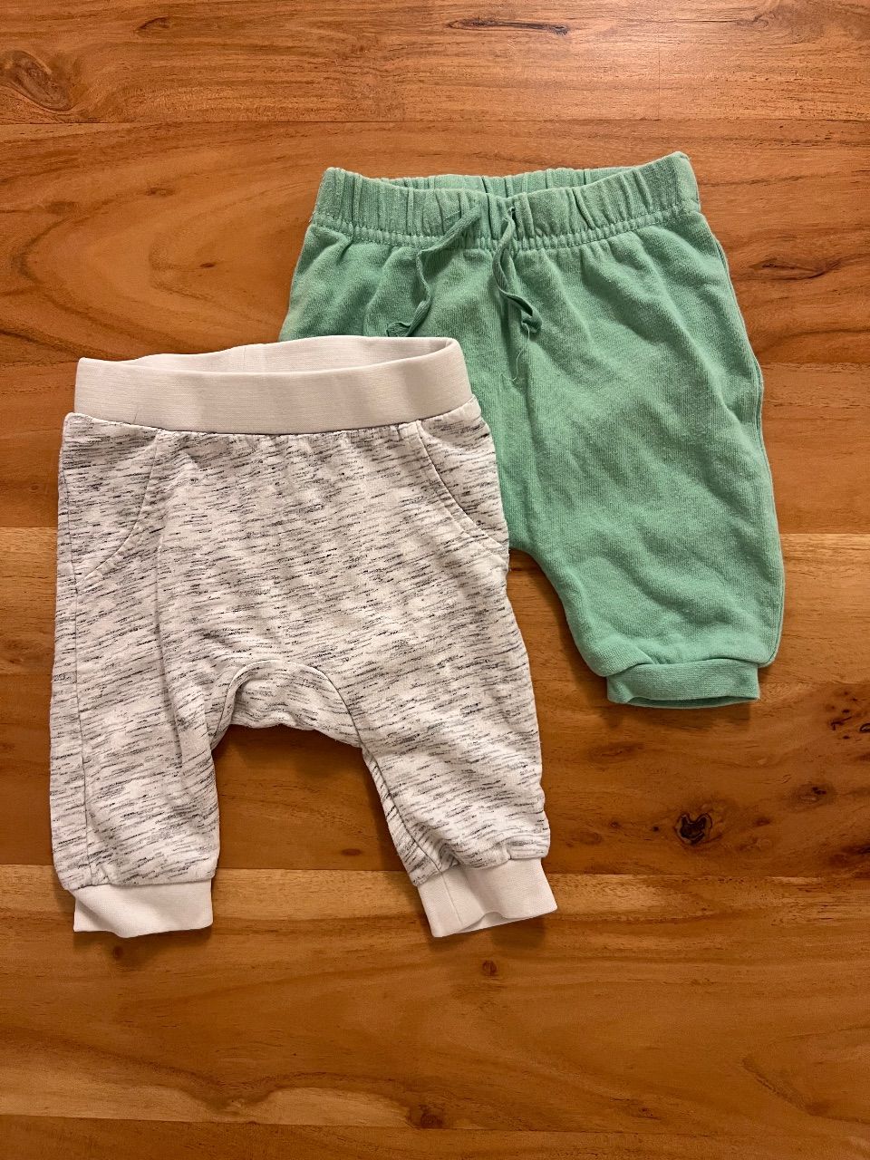 Hosen Gr.62 Size 62