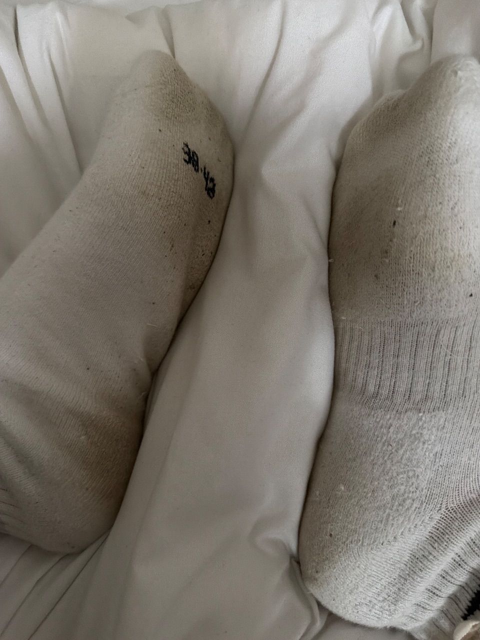 Ohne Marke dreckige getragene socken 🧦  Size S