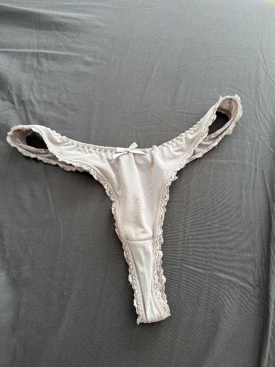 Keine  Gut riechende Tangas  Size M