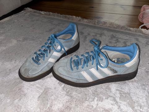 Schuhe Samba Getragen