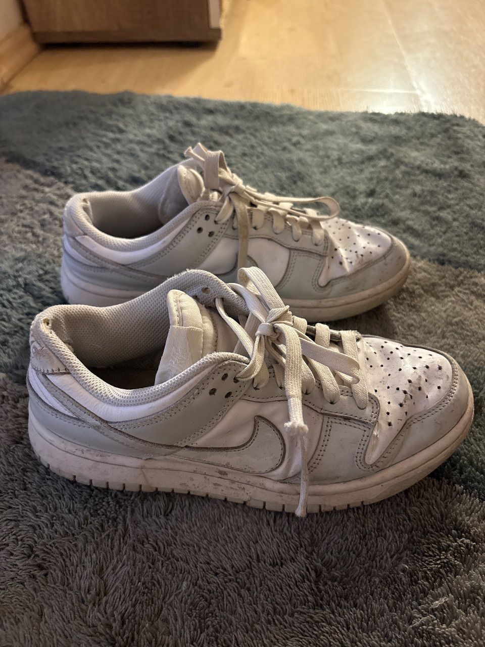 Nike Grau weiße nike schuhe Size 38