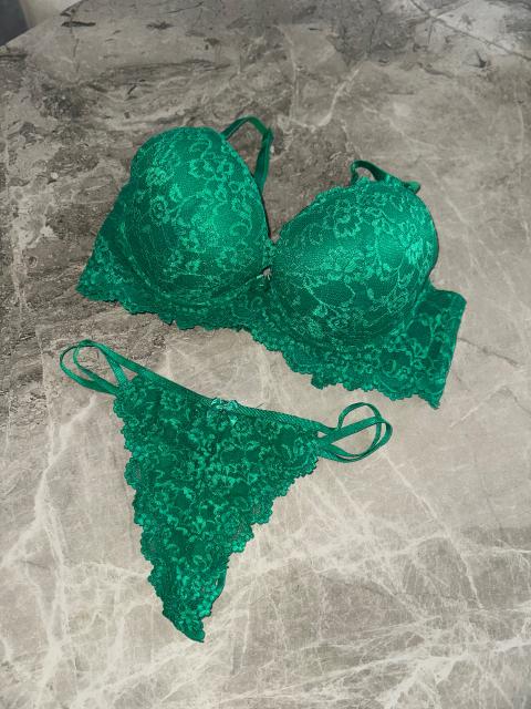 Smaragdgrünes Spitzen-Dessous-Set 💚 Size S