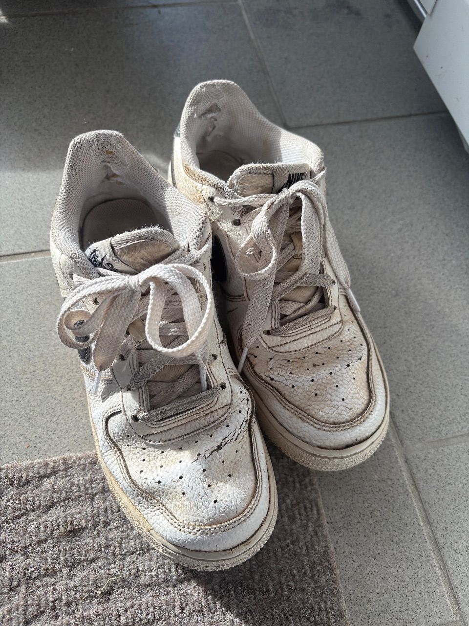 Nike Air Force  Sneaker Aur Force One schwarz weiß gerne getragen  Size 38