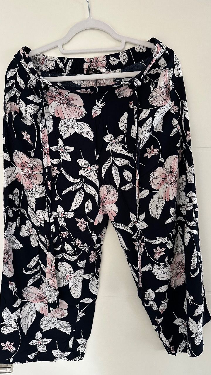 Only  Schlupfhose  Size L