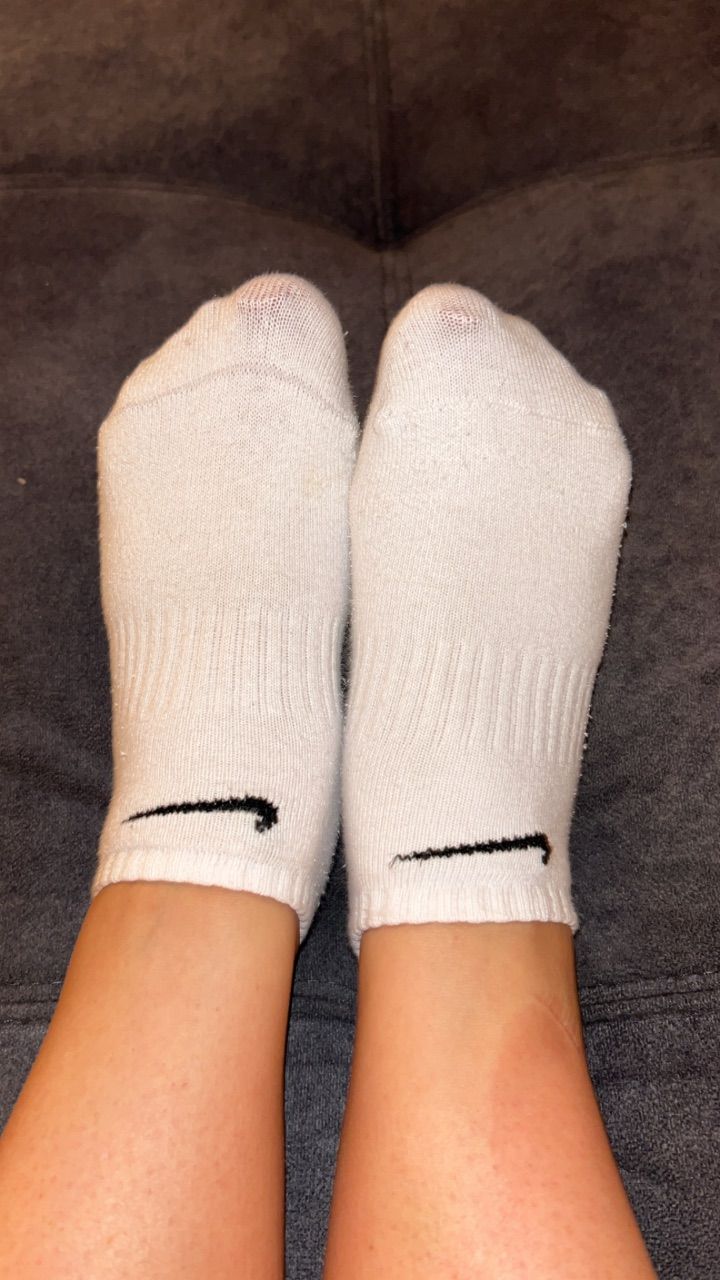 Nike 🤍 Weiße Nike-Socken zu verkaufen 🧦 Size M