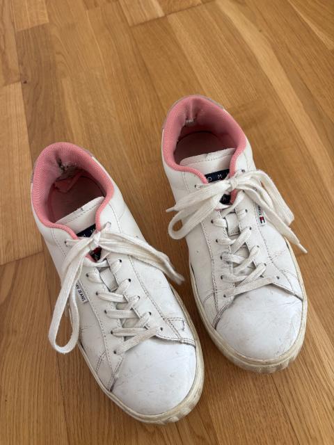 Tommy Hilfiger Sneaker Size 39