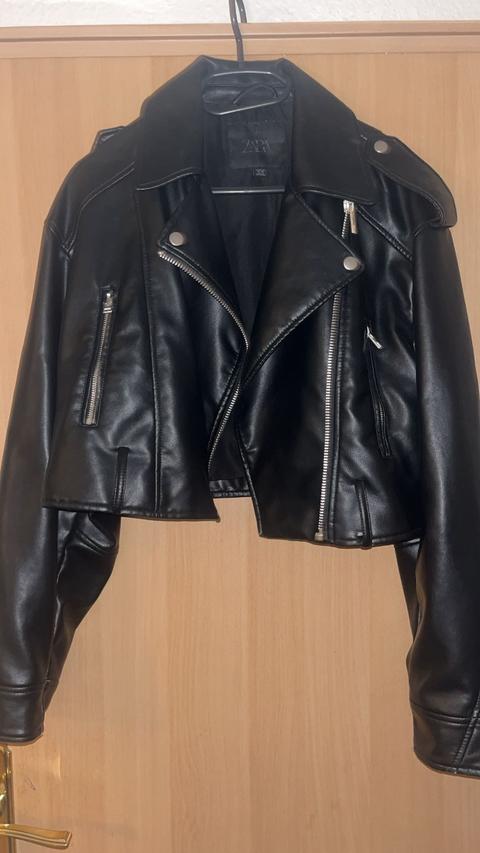 Zara Lederjacke Size S