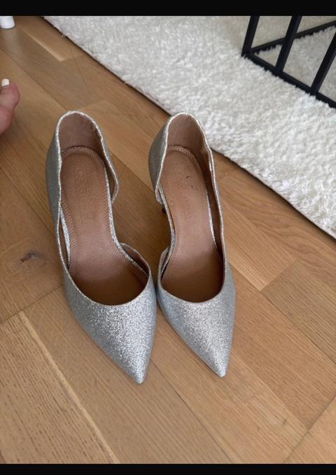Silver Pumps