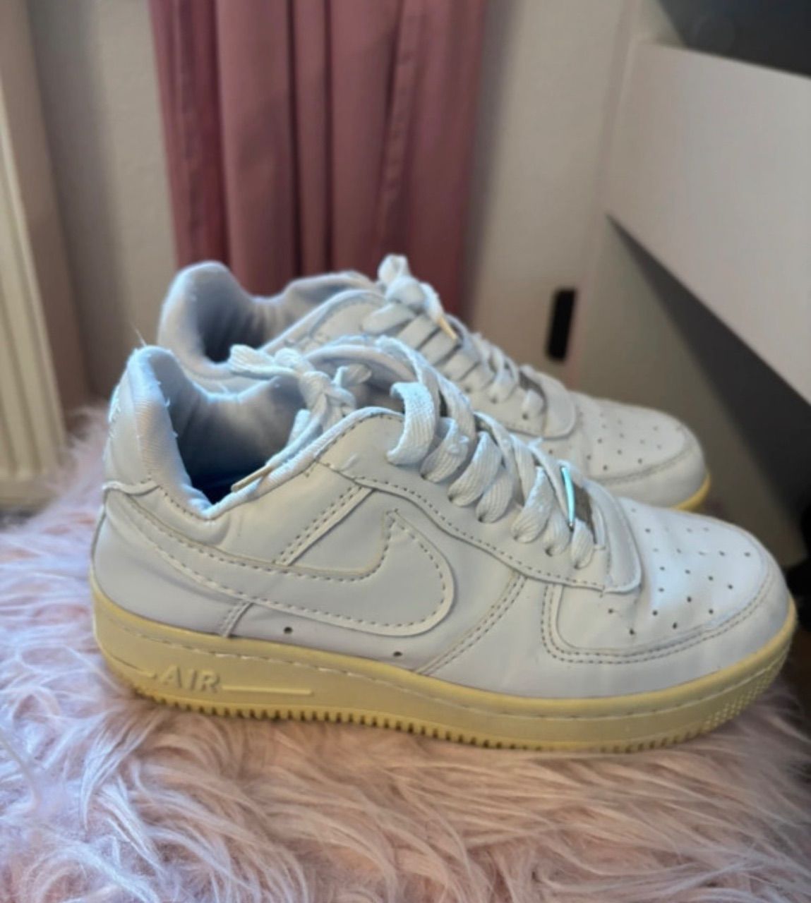 Nike AT25 3408 0000 0773 9048 Size 36